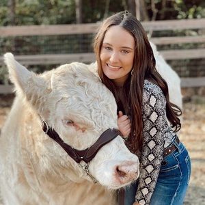 Meet your Posher, Shelby